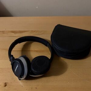 Bose On-Ear Headphones in Black and Gray with Travel Case